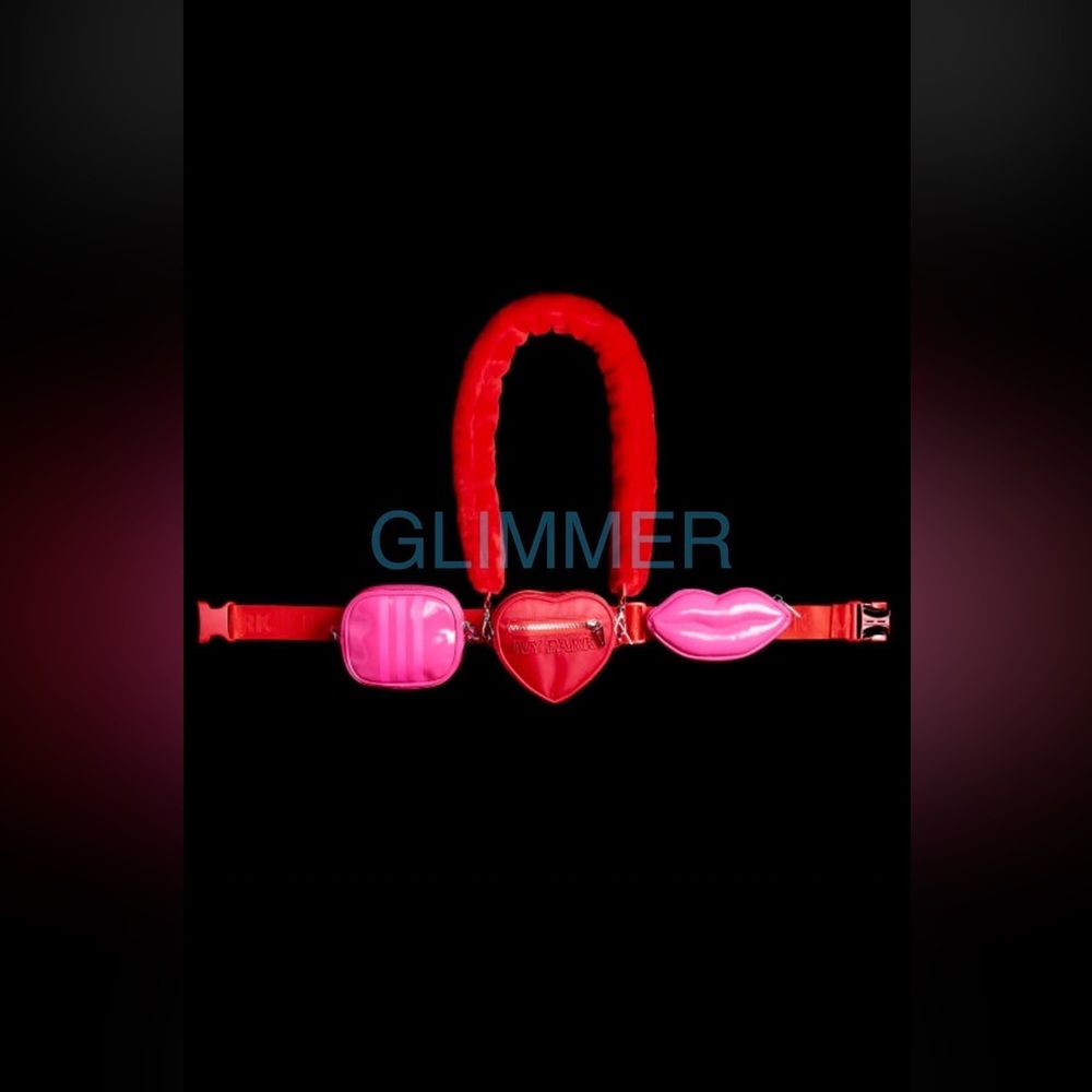 Adidas Heart bag Ivy Park (HARD TO FIND) VALENTINE DAY GIFT